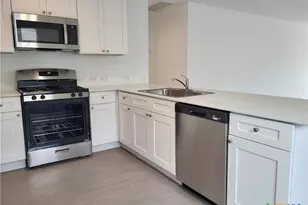 3915 Eldorado, New Braunfels, TX 78130 - Photo 3