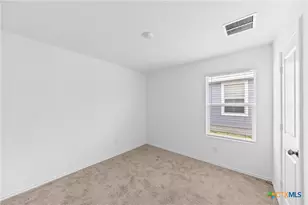 512 Texas Angel Wy, Jarrell, TX 76537 - Photo 9