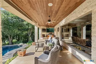 1033 River Terrace, New Braunfels, TX 78130 - Photo 17