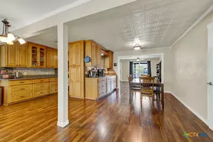 1636 Marigold Dr Dr, New Braunfels, TX 78130 - Photo 7