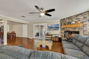 1636 Marigold Dr Dr, New Braunfels, TX 78130 - Photo 13