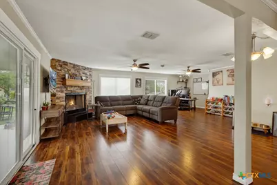 1636 Marigold Drive Drive, New Braunfels, TX 78130 - Photo 11