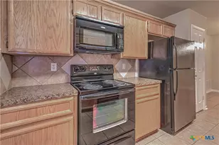 4202 Elms Run Cir, Killeen, TX 76542 - Photo 11