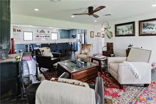 522 Mulberry Rd, Cuero, TX 77954 - Photo 3