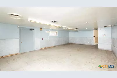 111 S 33rd Street, Temple, TX 76504 - Photo 19