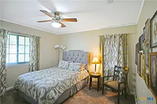 877 Twin Oaks Dr, New Braunfels, TX 78130 - Photo 21