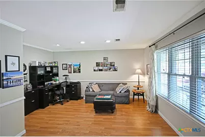 877 Twin Oaks Drive, New Braunfels, TX 78130 - Photo 13