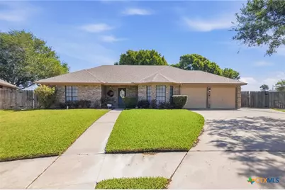 509 Dunbar Drive, Victoria, TX 77904 - Photo 1