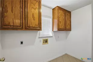 509 Dunbar Dr, Victoria, TX 77904 - Photo 31