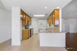 509 Dunbar Dr, Victoria, TX 77904 - Photo 15