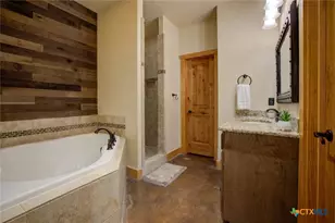 230 Falling Hls, New Braunfels, TX 78132 - Photo 19