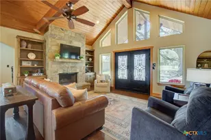 230 Falling Hls, New Braunfels, TX 78132 - Photo 7