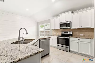 1974 Kalli Jo Lane, New Braunfels, TX 78130 - Photo 9