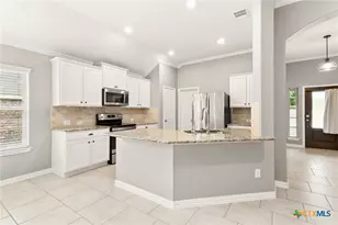 1974 Kalli Jo Ln, New Braunfels, TX 78130 - Photo 5