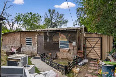 1840 Katy Street, New Braunfels, TX 78130 - Photo 15