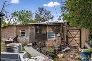 1840 Katy St, New Braunfels, TX 78130 - Photo 15