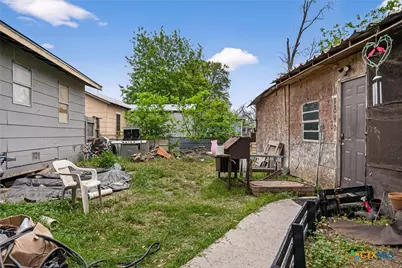 1840 Katy Street, New Braunfels, TX 78130 - Photo 17