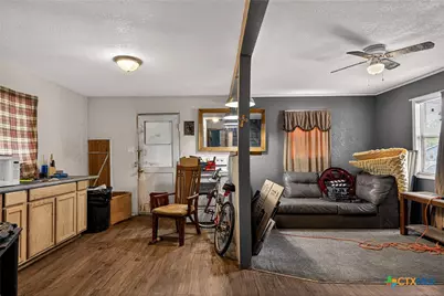 1840 Katy Street, New Braunfels, TX 78130 - Photo 9