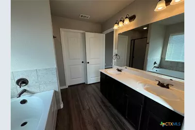 4302 Molly Dyer Drive, Killeen, TX 76549 - Photo 9