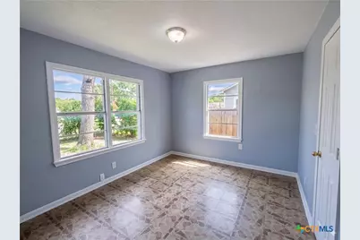 810 Attas Avenue, Killeen, TX 76541 - Photo 7