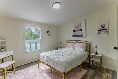 1901 Pecan Street, San Marcos, TX 78666 - Photo 17