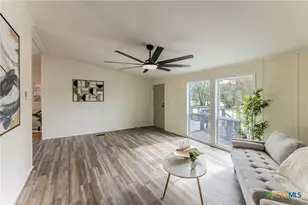 1901 Pecan St, San Marcos, TX 78666 - Photo 3