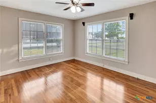 10610 State Hwy 185, Victoria, TX 77905 - Photo 9