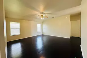 1601 Schottische Ln, Killeen, TX 76542 - Photo 3