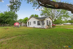 2011 N Jecker, Victoria, TX 77901 - Photo 5