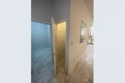 1375 Canyon Trace #B, Canyon Lake, TX 78133 - Photo 17