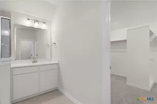 2110 Shepards St, Seguin, TX 78155 - Photo 11