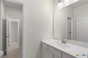 2110 Shepards St, Seguin, TX 78155 - Photo 13