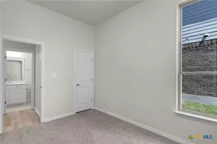 2110 Shepards St, Seguin, TX 78155 - Photo 23