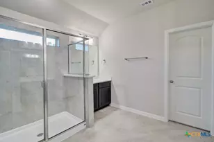 2110 Shepards St, Seguin, TX 78155 - Photo 25