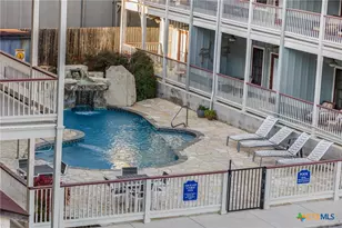 1247 Gruene Rd, New Braunfels, TX 78130 - Photo 3