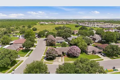 102 Palomino Lane, Victoria, TX 77904 - Photo 33