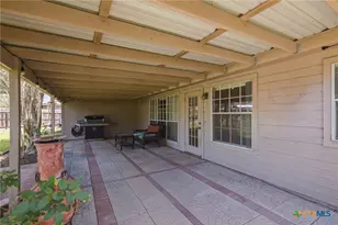 102 Palomino Ln, Victoria, TX 77904 - Photo 23