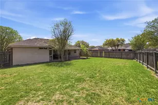 102 Palomino Ln, Victoria, TX 77904 - Photo 25