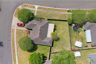 102 Palomino Ln, Victoria, TX 77904 - Photo 33