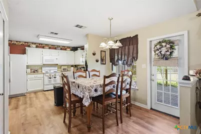 102 Palomino Lane, Victoria, TX 77904 - Photo 11