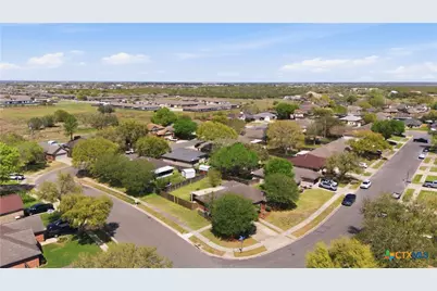 102 Palomino Lane, Victoria, TX 77904 - Photo 31