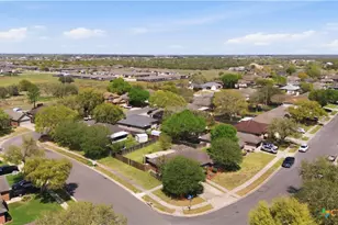 102 Palomino Ln, Victoria, TX 77904 - Photo 31