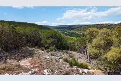 3980 Summit Hurst Drive, New Braunfels, TX 78132 - Photo 13