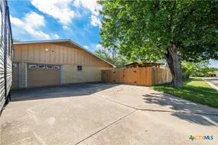 208 Red Oak Dr, Harker Heights, TX 76548 - Photo 41