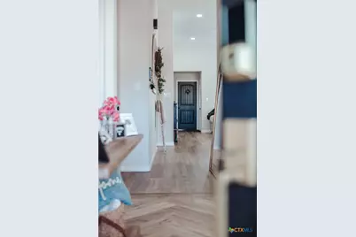 324 Brushy Creek, Victoria, TX 77904 - Photo 3