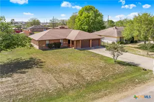 307 Pheasant Dr, Victoria, TX 77905 - Photo 33