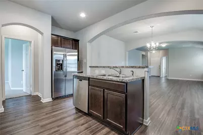 1041 Lauren Street, New Braunfels, TX 78130 - Photo 11