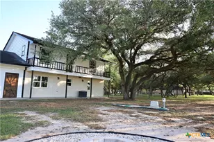 264 Live Oak Dr, Inez, TX 77968 - Photo 9