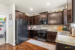 842 Hobby Rd, Copperas Cove, TX 76522 - Photo 9