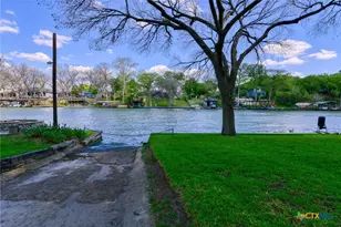 1327 Sea Breeze, New Braunfels, TX 78130 - Photo 21